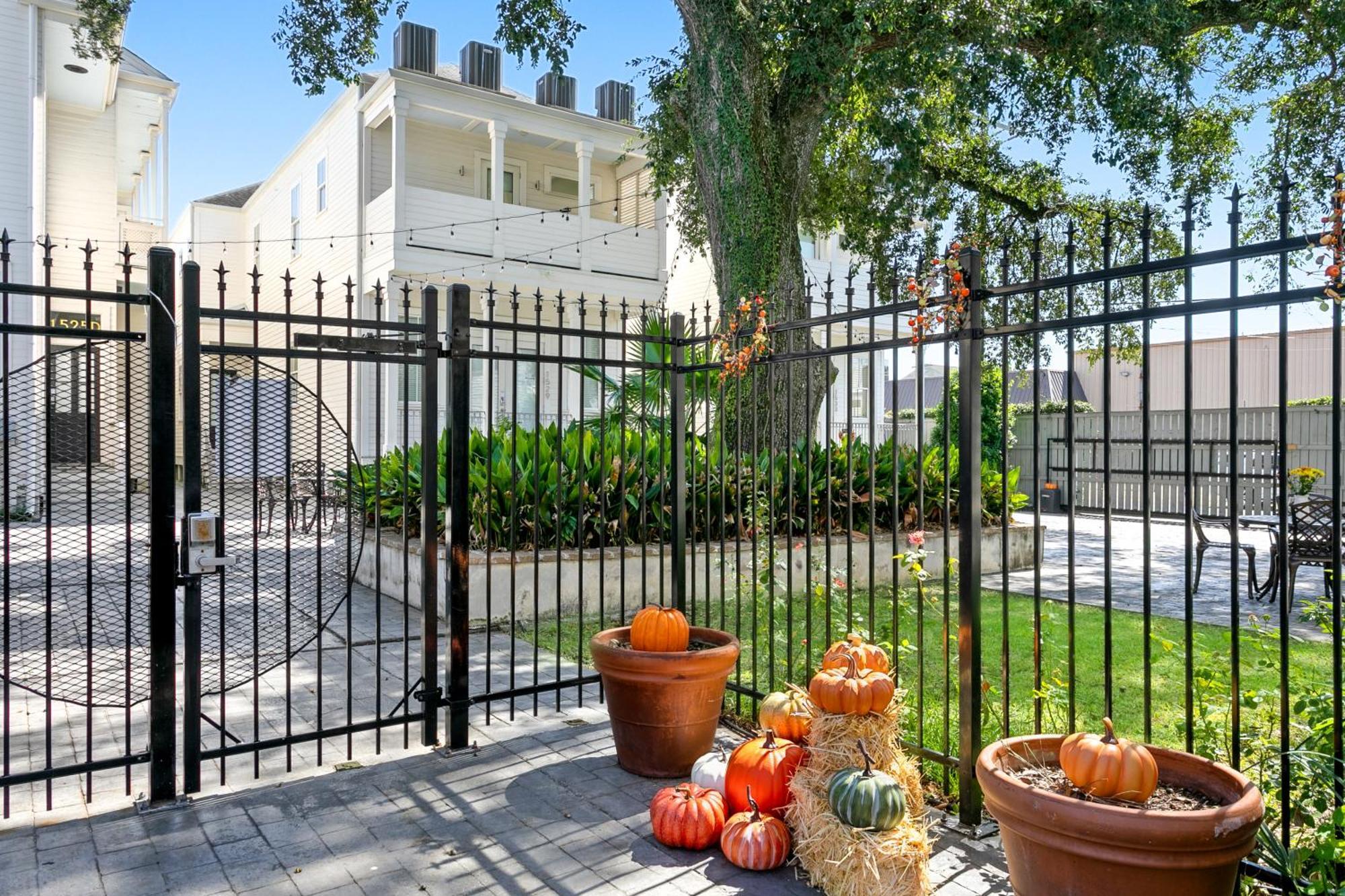Apartmán Modern 2Br On Carondelet By Hosteeva New Orleans Exteriér fotografie