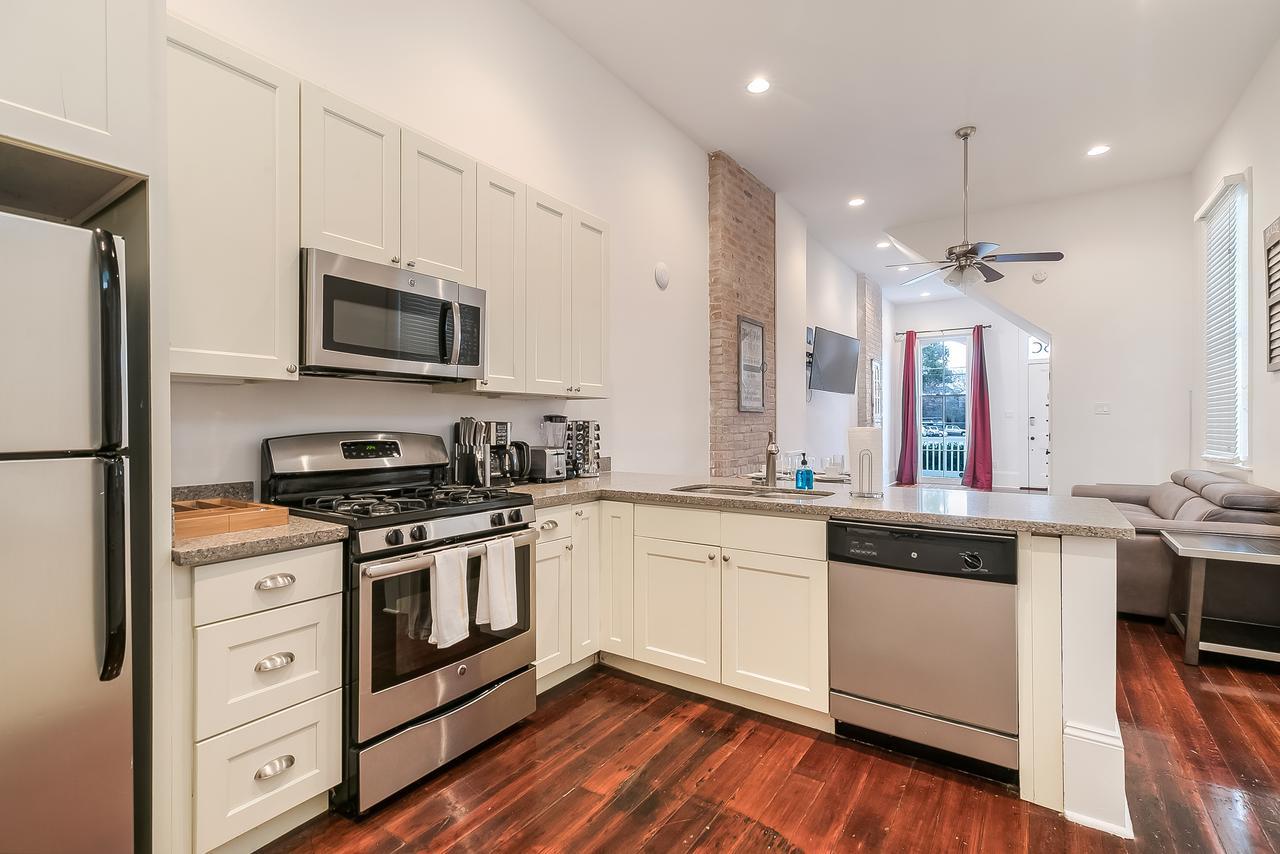 Apartmán Modern 2Br On Carondelet By Hosteeva New Orleans Exteriér fotografie
