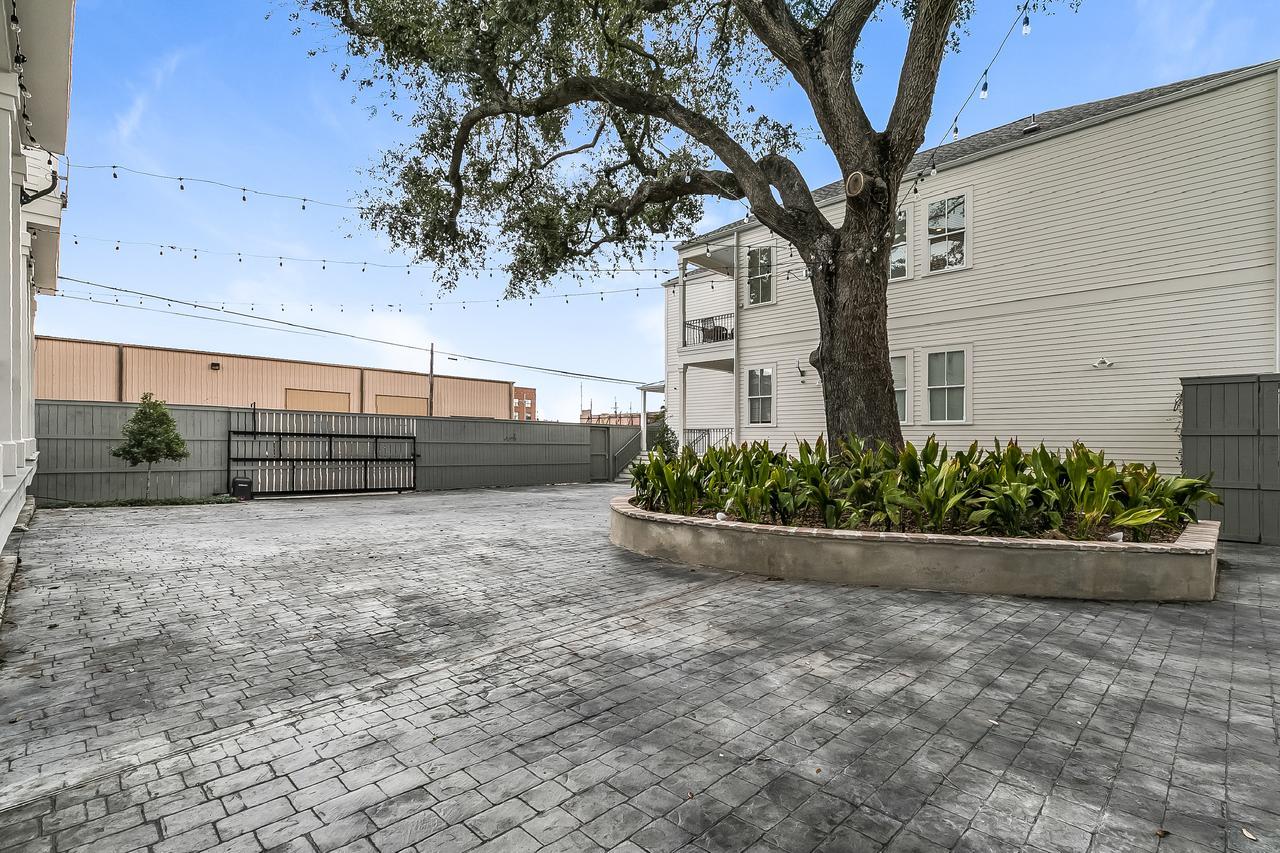 Apartmán Modern 2Br On Carondelet By Hosteeva New Orleans Exteriér fotografie
