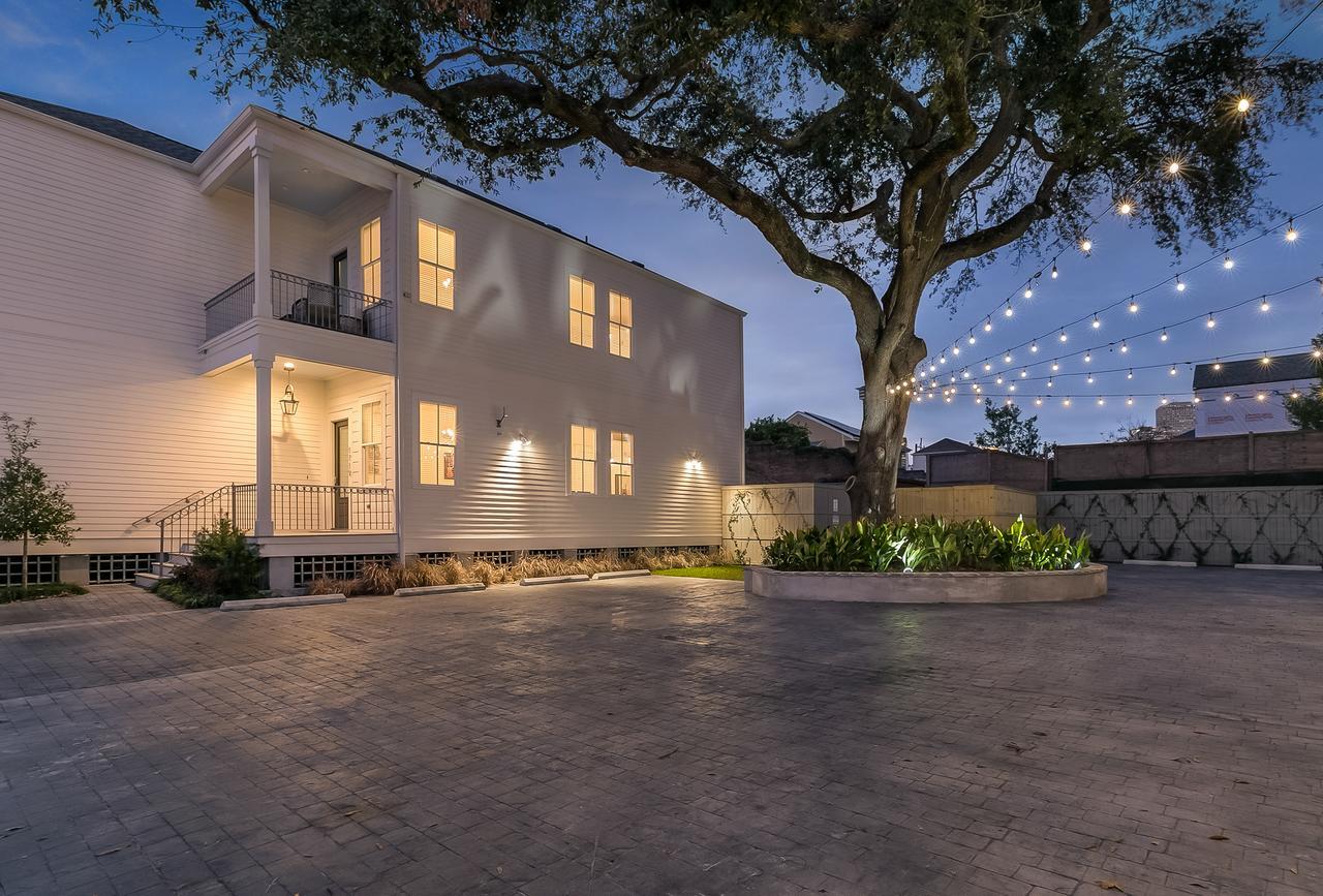 Apartmán Modern 2Br On Carondelet By Hosteeva New Orleans Exteriér fotografie